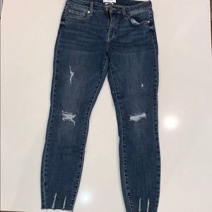 Pistola Distressed Skinny Jean